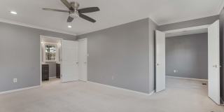 2621 JOHN MILTON Drive Gallery 22