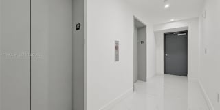 711 NE 23 TERRACE Gallery 37
