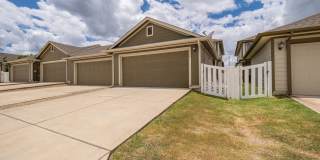 Charming 3 Bedroom, 2.5 Bath Townhouse in Cedar Park Town Center! Gallery 25