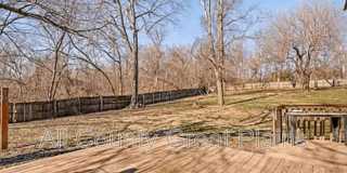 1400 NW Jefferson Court Gallery 8