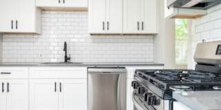 Updated 2 Bedroom Home! Gallery 9