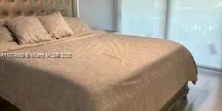 1103 S collier Gallery 16