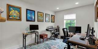 221 Craig Avenue Gallery 24