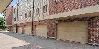 2 Bed, 1 Bath Townhouse with Roof Top Deck Gallery 19