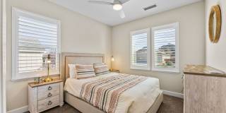 FULLY FURNISHED home available now. Gallery 18