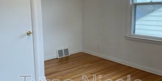 19365 Kingsville Street Gallery 9
