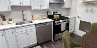 Woodcliffe Manor Apartments Gallery 3