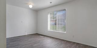 Mountain Glen Gallery 18