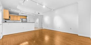777 7TH Street NW Gallery 12