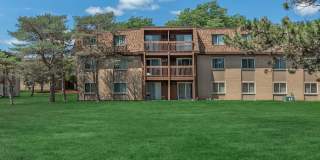 Towne Square Gallery 6