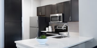 AVE Las Colinas Gallery 12