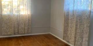 5024 RIVER Road Gallery 28