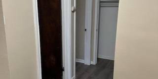 18547 Hillcrest Street Gallery 21