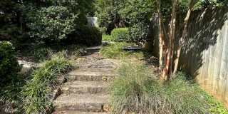 2461 Lyndhurst Avenue Gallery 74