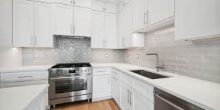 4819 N Ashland Avenue Gallery 7