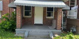 Duquesne 2 Bedroom 1 Bath House, Yard Gallery 1