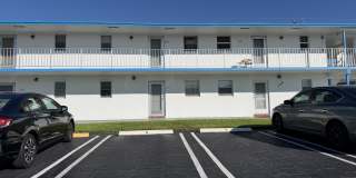 1113 Lake Terrace unit: 205 Gallery 1