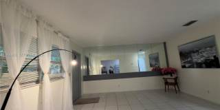 274 SW 9th St Gallery 5