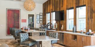 8000 Uptown Gallery 25