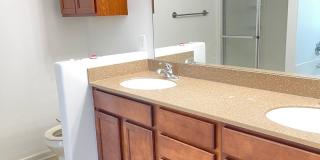 Move-in special offer!!! Spacious home in super nice neighborhood in Northwest Omaha in Elkhorn School District for under $3,000 Gallery 42