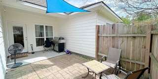 2 Bedroom Townhome Near LSU| Gated Community Gallery 9