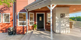 2570 Lillie Avenue Gallery 40