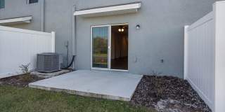 Chapel Commons Townhomes Gallery 21
