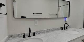 3801 1/2 W Palmira Ave Gallery 9