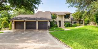 Park like Executive Home on Cul-de-sac / Northwest Balcones / 4 bedrooms, 3.5 baths, 3 car garage / RRISD Park like Executive Home on Cul-de-sac / Northwest Balcones / 4 bedrooms, 3.5 baths, 3 car garage / RRISD Gallery 1
