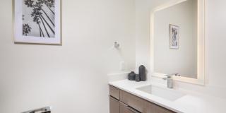 Shoreline Gateway Gallery 43