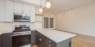 903 West Armitage Gallery 5