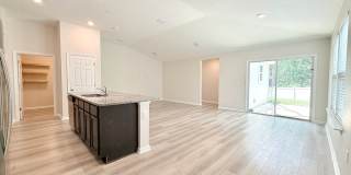 Beautiful 4BR Home with Open Floor Plan & Fully Fenced Backyard Gallery 8