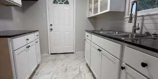 Renovated 3 Bed, 1 Bath Home on Avondale Rd Gallery 1