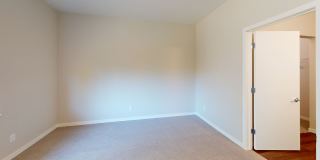 Boulevard Apartments & Townhomes Gallery 38