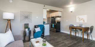 Midtown 15 Gallery 28