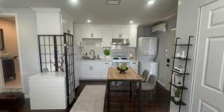 Charming Winnetka Studio (ADU)! Laundry In Unit! Gallery 7