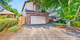 3BR + 2.5BA Two-Story Home — 2-Car Garage, Fenced Yard & Large Deck on a Cul-de-Sac (Beaverton / Aloha) Gallery 3