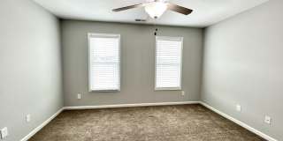 438 Riviera Drive Gallery 15