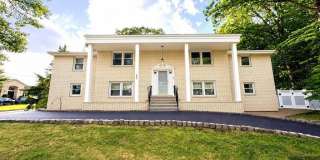 682 Floyd Street Gallery 1