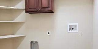 Gorgeous, 3 Bedroom 2 Bath in the King's Manor Addition in Moore WITH STORM SHELTER!!! Gallery 1