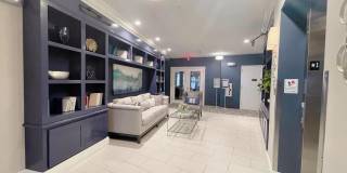 Luxurious Fairfax City 2 bed Condo Luxurious Fairfax City 2 bed Condo Gallery 7