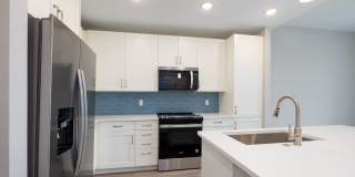 Imperial Crossing Luxury Apartment Homes Gallery 5