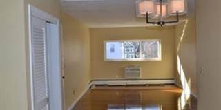 Close to everything West Roxbury offers! Bright 2-bedroom condo for rent! Gallery 1
