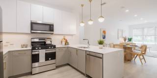 110 Washington Gallery 27