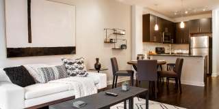 1717 Evanston Gallery 25