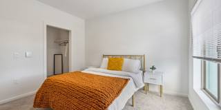 Pullman Modern Urban Apartments Gallery 18