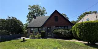 186 Wilson Avenue Gallery 1