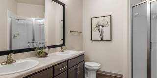 Green Park Gallery 6