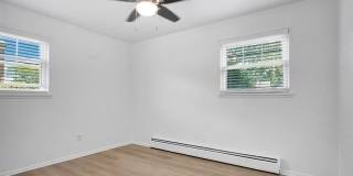 3225 Benjamin Avenue Gallery 9
