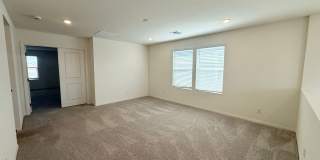 Spacious Southwest Las Vegas Gem | 5 Beds, Loft & 3,000+ Sq Ft Living Gallery 17